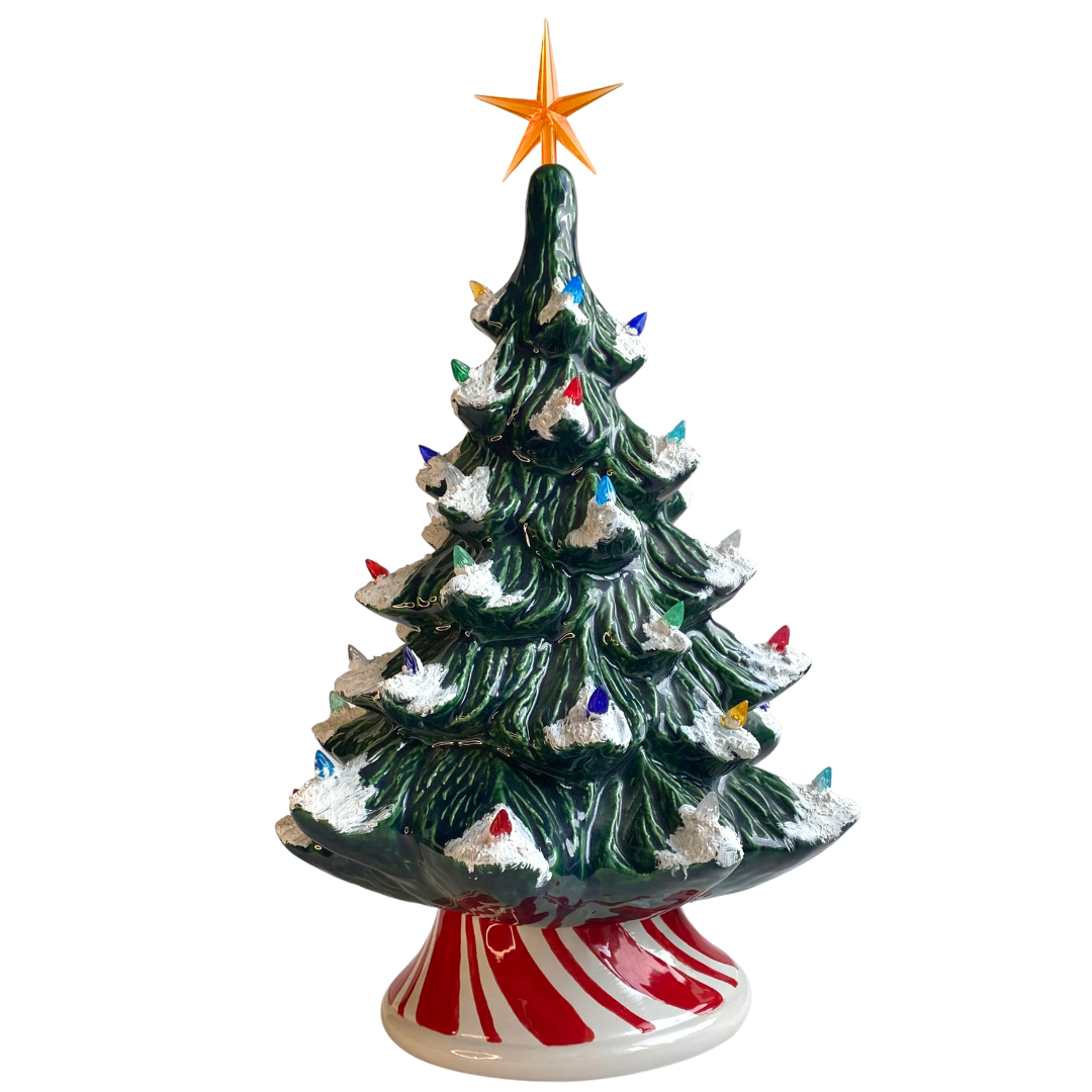🎄 Lg Light Up Traditional Christmas Tree